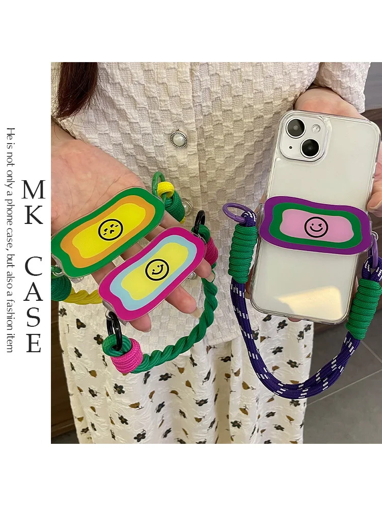 ウインクスマイリー携帯電話バッククリップストラップ：後ろに取り付けるアクセサリーの実用性と設計の分析