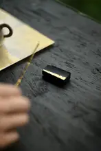 自然なデザインのガラス製茶匙置き【茶道具アクセサリー・黒色】