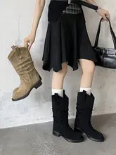 レディース 中筒レトロデザインのウエスタンブーツ【尖ったトゥ・ひだ入り・太いヒール・秋冬用】