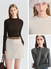 極上の柔らかさの無縫製ハイネックウールニット【女性用・小柄向け・冬用】