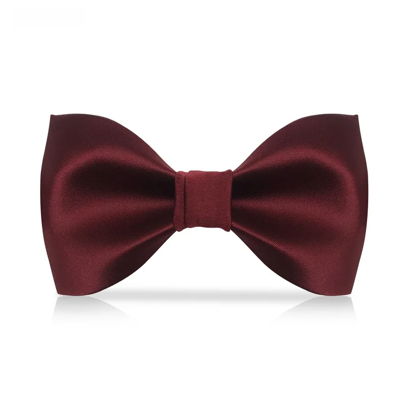 ascot tie とボウタイの違いを知れば、どんなシーンで着用すべきかがわかる！