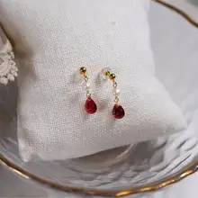 yeajewel アンティークレッドドロップパールイヤリング【925シルバー・デザイン性のあるアクセサリー】