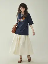 デザイン性の高い小犬パッチ付き Tシャツ【ラウンドネック・五分袖・カジュアル】