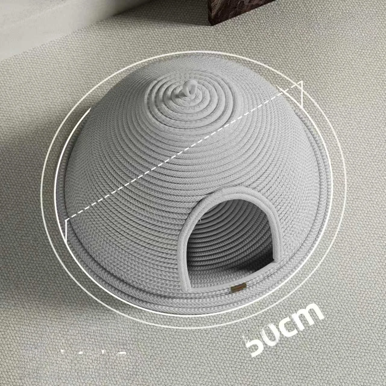 一人暮らしに適したキャットハウス：POPOCOLA MSFBMWの閉じたデザインと通年使用の実態