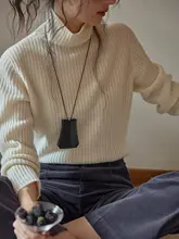 全羊毛高領リブニットトップス【秋冬用・女性・極上の柔らかさ】