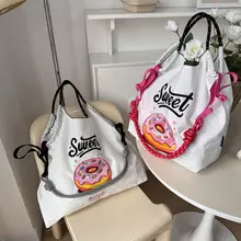 ボールチェーン刺繍トートバッグ【可愛いドーナツデザイン・エコキャンバス】