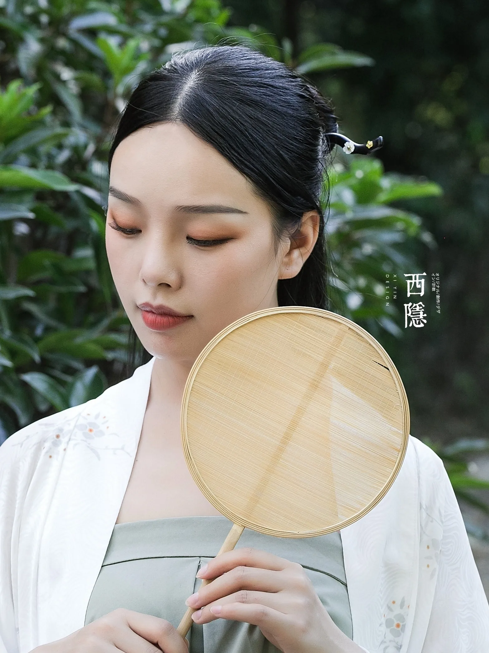 行香子 黒檀木製ヘアピン：オケージョンスタイルに最適な上品なオリジナルデザイン