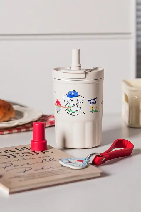 可愛いデザインの保温マグカップ【陶器内蔵・ストロー付き・女性向け・持ち運び便利】