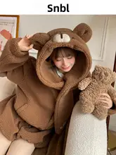 可愛いクマデザインのフード付きアウター【ゆったりシルエット・暖かフリース】