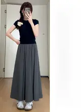 グレーのハイウエストAラインスカートパンツ【秋用・小柄向け・ゆったりシルエット】（セットアップ対応）