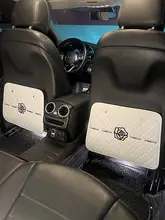 カートゥーンデザインの子供用後部座席保護マット【汚れ防止・車内用】