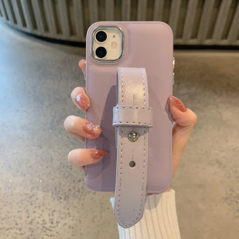 ストラップ付き iPhone ケース おしゃれで失敗しない選び方とは？