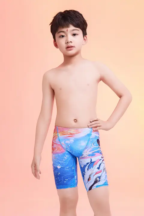 Zoke 男の子用速乾競技水着【プロフェッショナルトレーニング用・五分丈・中大童向け】