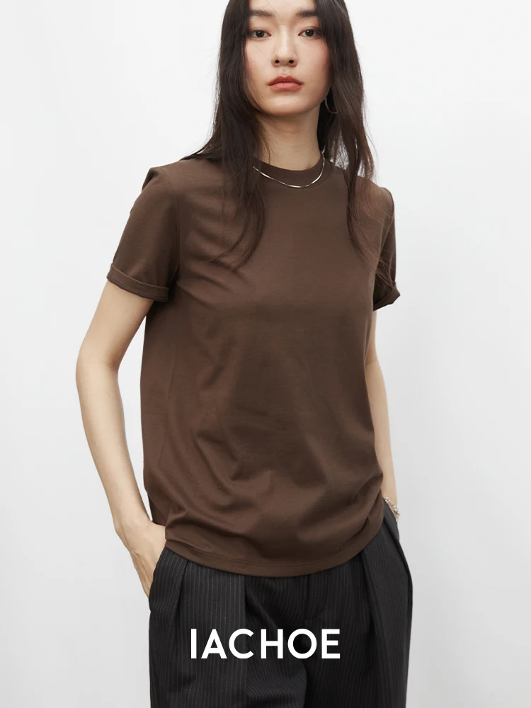 大人可愛いの本質とは？長綿コットンTシャツで解く自然なスタイル