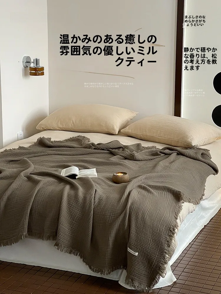フル活用した節約生活の実践ガイド｜ソファカバーで空間の温度を変える