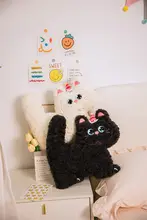 猫デザインの抱き枕【毛羽立ち柔らか・リビング・寝室用】