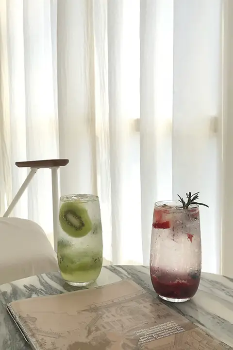 304不錆鋼製のクリエイティブな四角いヘッドロングハンドルコーヒースプーン【韓国風・アイススプーン】