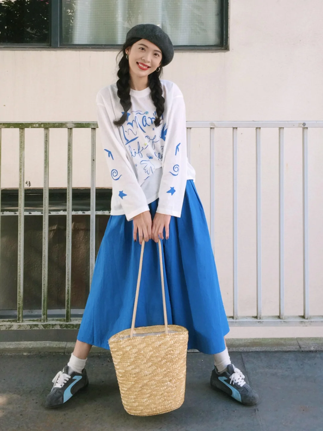 透け感とA字ラインが融合したスカート、どう選ぶ？