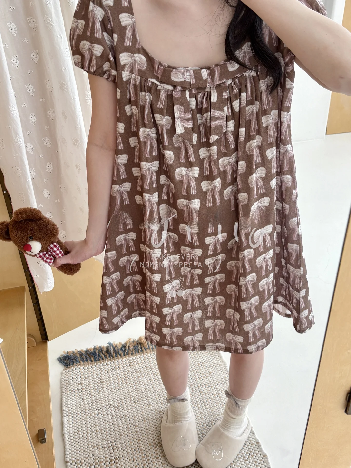 かわいいファッションをどう選ぶ？シンプル可愛い服の選び方と、2026年夏のベストアイテムとは？