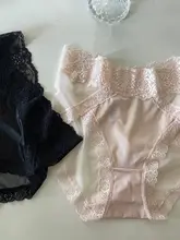中高腰デザインのサテンメッシュレースセクシーショーツ【コットン裏地・快適なフィット感】