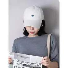 刺繍入り小狐デザインのキャップ【秋用・日よけ・女性用・ユニバーサルサイズ】