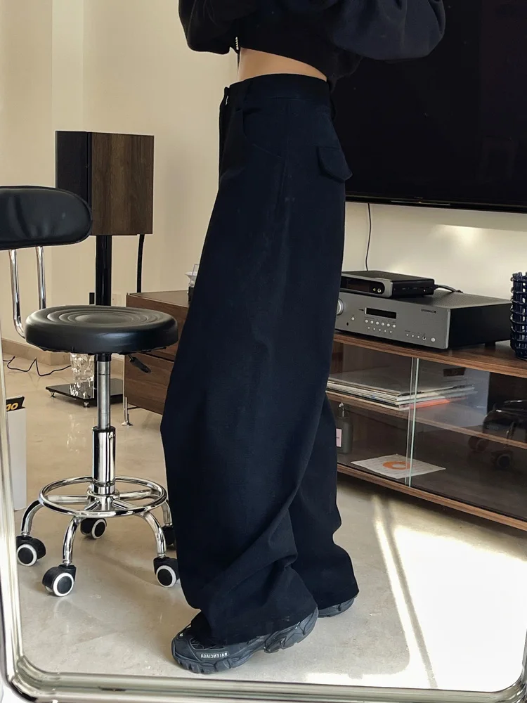 カーゴパンツ コーデ レディース 完全ガイド｜通勤に使えるアーミーグリーンの選び方