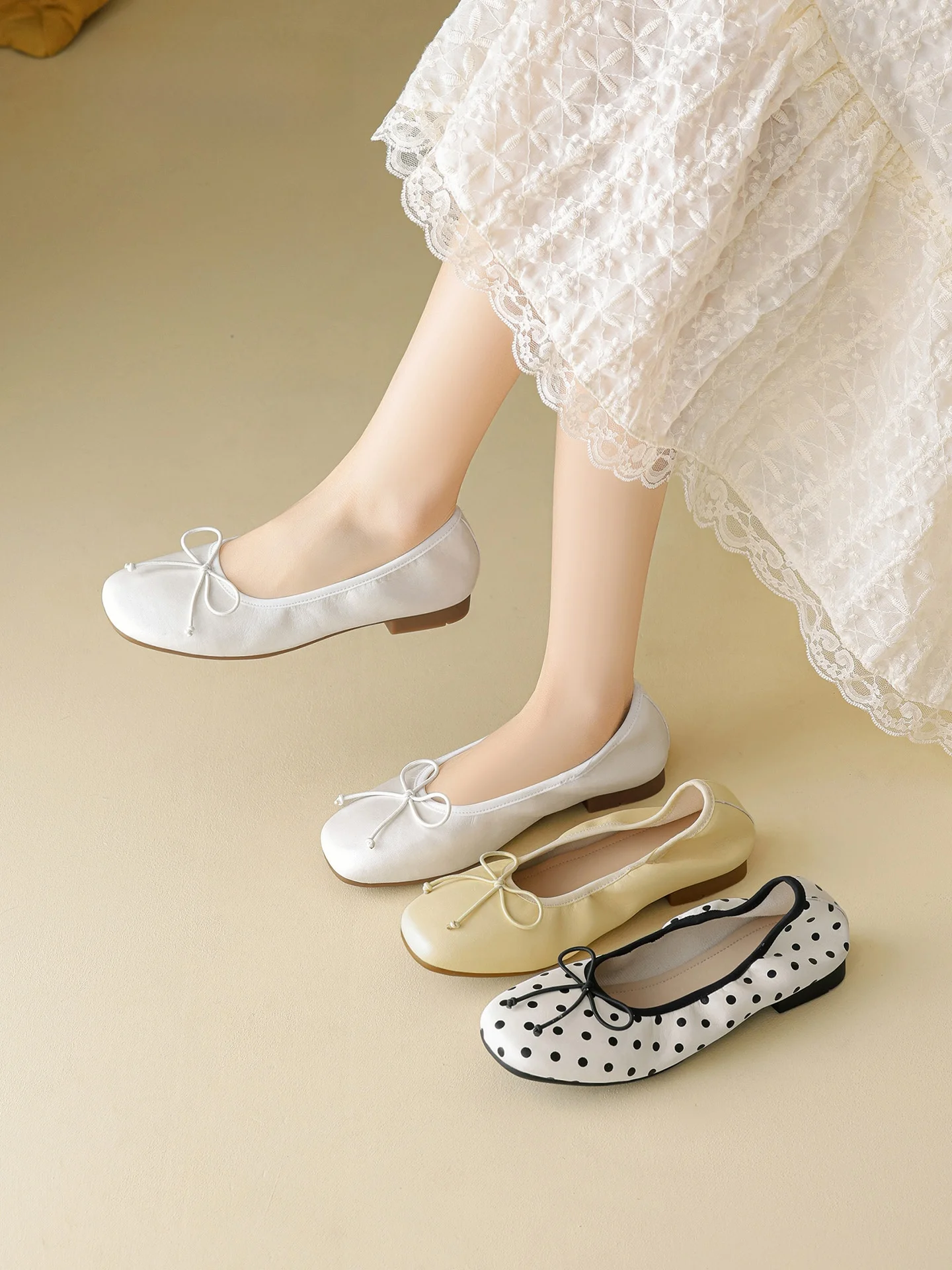 平底マリージェンシューズ：ポルカドットデザインで夏の着脱簡単な日常使いを実現