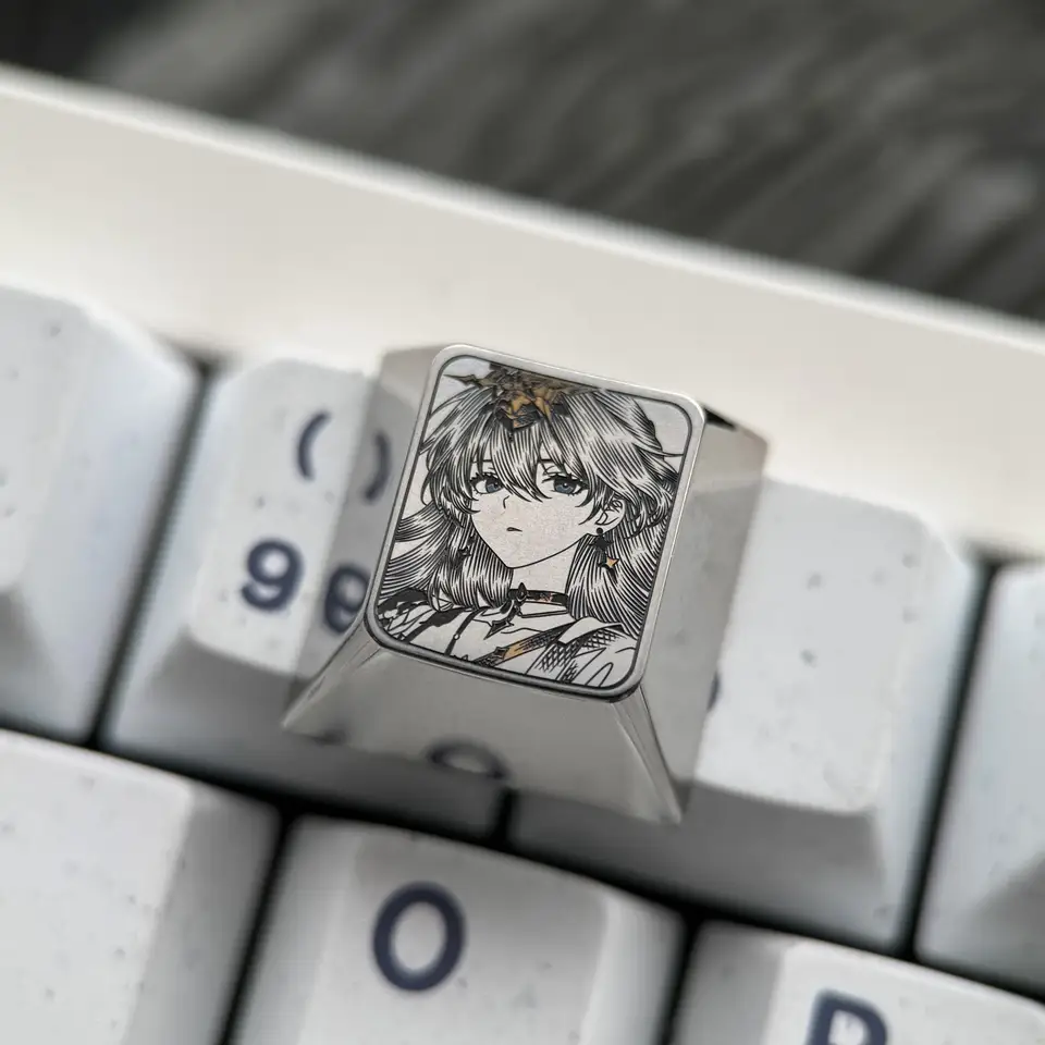 精密彫刻のカラフルなチタンキーキャップ【方向キー・WASD対応】
