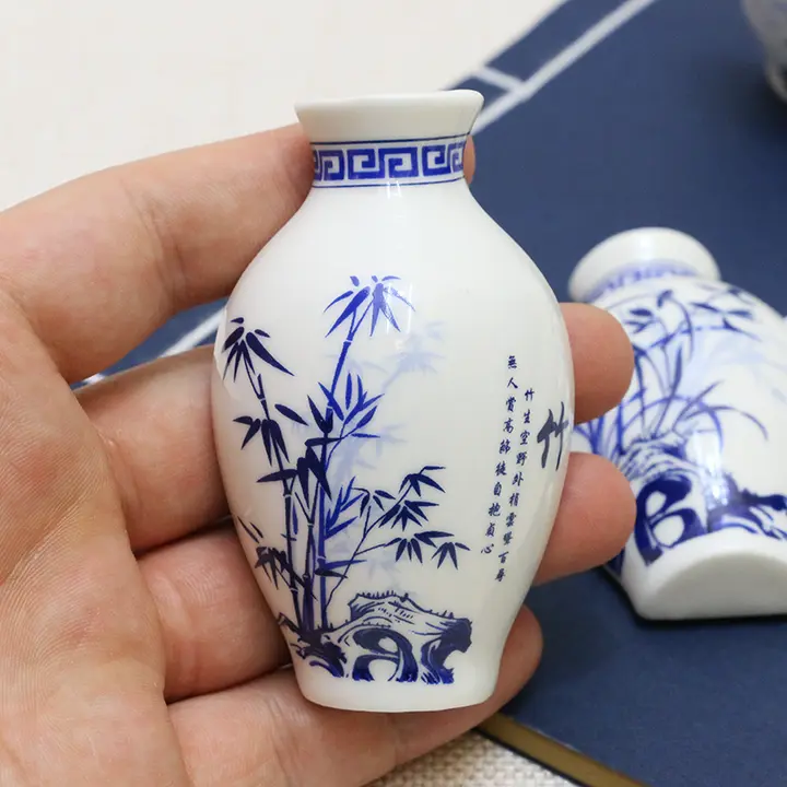 青花瓷デザインの磁石付き花瓶マグネット【陶器製・インテリア装飾用・ギフト】