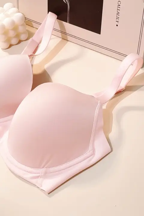 ブラジャー レディース 大きいサイズ 丸型カップ シームレス 薄手 通気性 寄せ上げ 脇肉ケア リフトアップ