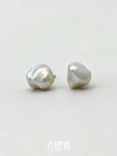 天然不規則パールの925銀ピアス【淡灰色・耳飾り】