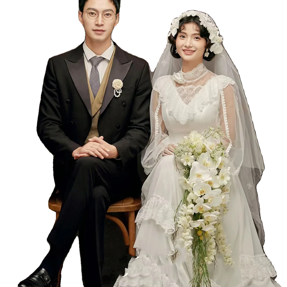 ヴィンテージ風の花飾り付きウェディングベール【フォト撮影用・エレガント・結婚式用】