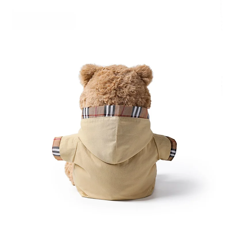 イギリス風トレンチコートのライオンベアぬいぐるみ：cozy bear と plush bear の違いを解説