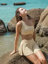 ワンショルダー 高級レース風ヴィンテージベージュ スカートデザイン ワンピース水着【胸パッド付き・温泉用】