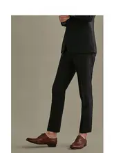 ビジネスマン向け   黒のストレートパンツ【極上の柔らかさ・シンプルデザイン】