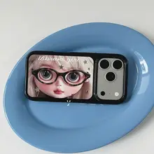 可愛いデザインのアンティーク人形風スマホケース【金髪・星モチーフ・iPhone対応】