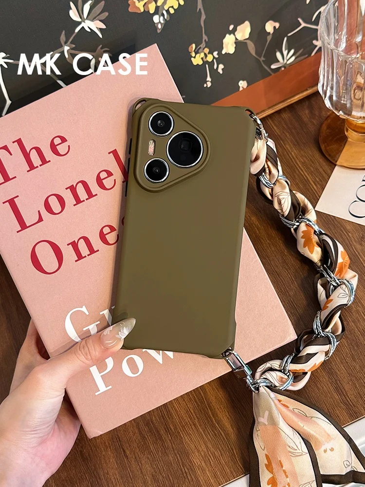 スマホショルダー おしゃれ どんなのがいいか？松緑色のケースが通勤とカジュアルを両立する理由
