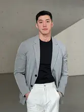 ビジネスカジュアル仕様の薄手ブレザー【シングルボタン・春秋用・平驳領】