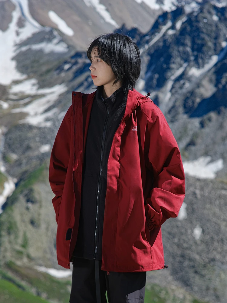登山コーデで迷わない！通勤風の防水3WAYジャケットが、どんなシーンで活躍するの？