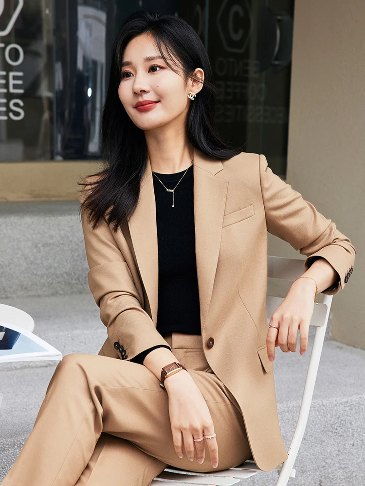 大人可愛い服 50代コーデ 完全ガイド｜質感と色のバランスで自然に着こなす