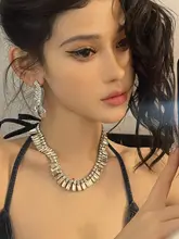 ChiclyNana ドロップ型ジルコンピアス【フランス風・高級感・ユニークデザイン】
