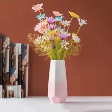 北欧風のグラデーションピンク陶器花瓶【モダンデザイン・インテリア装飾用】