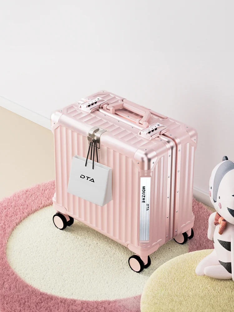 軽量でコンパクトなボストンバッグ：2泊旅行用の機内持ち込みモデルを徹底検証
