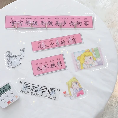 かわいい粘着式壁掛けフック：学生寮や部屋装飾に最適なデザインと実用性
