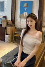 個性的なメッシュショルダートップス【女性用・夏・シワ加工・オフショルダー・短袖】