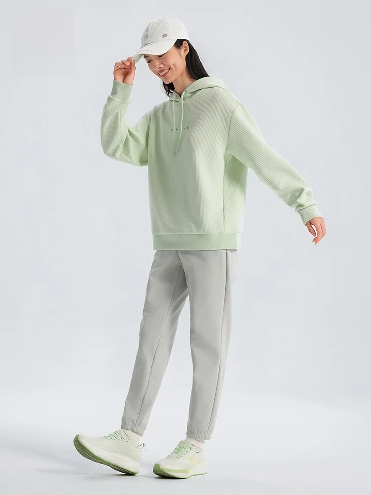 ストレッチ パンツ 黒 レディース：XTEPの梭織デザインが実用性とファッション性を両立