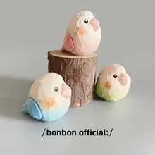 手作り彫刻の木製小鳥オウム置物【デスク・車用・かわいいインテリア】