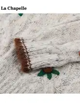 レトロ刺繍デザインのクルーネックニットトップス【冬用・女性用】（セットアップ対応）