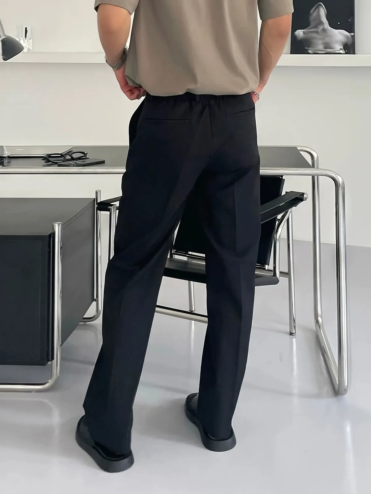 カーゴパンツ メンズ コーデの選び方｜通勤から日常まで完全ガイド