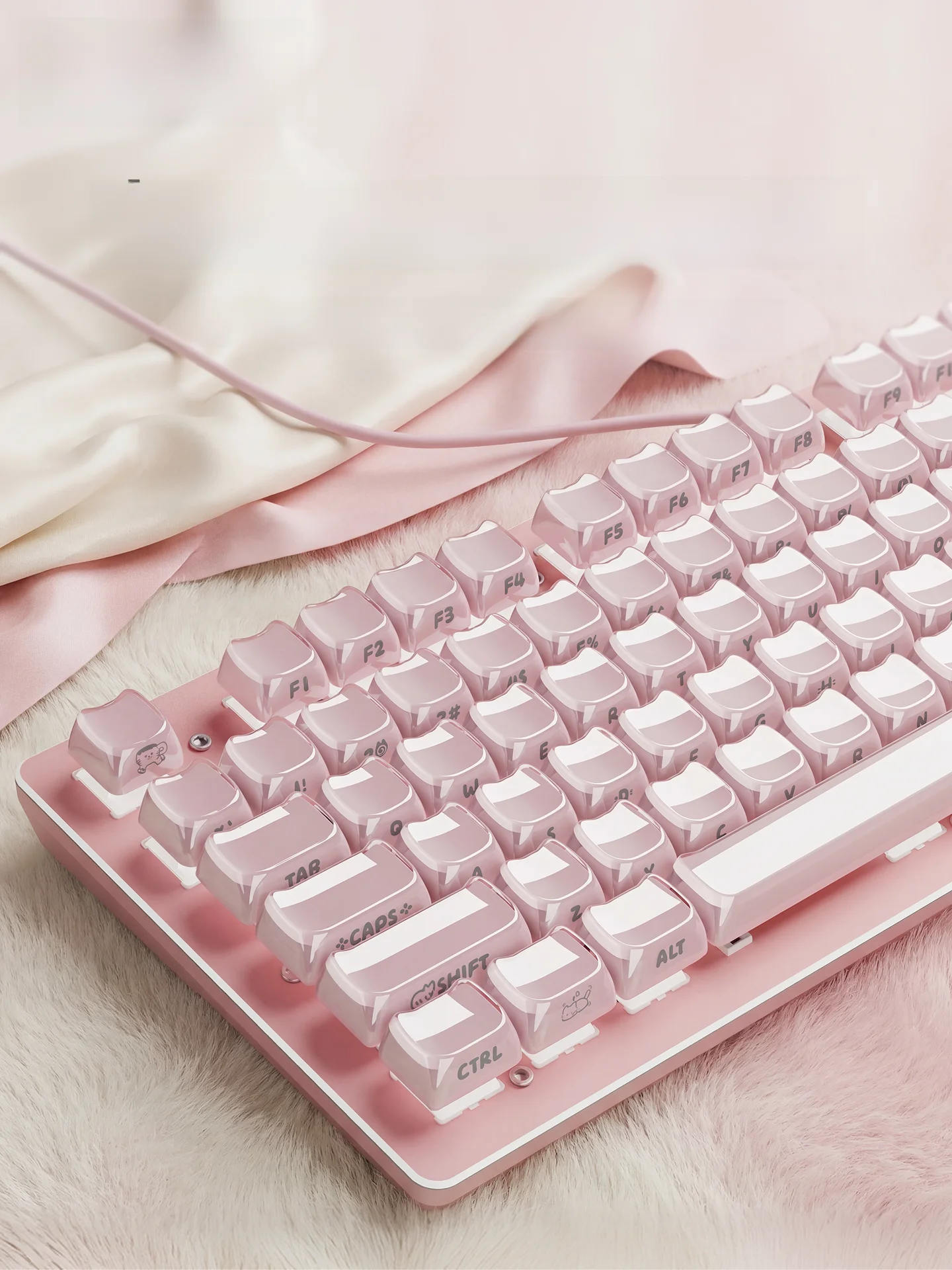 分離キーボードを選ぶべきか？女性向けのオフィスで使える「猫モチーフのメカニカルキーボード」が本当の救世主になる理由